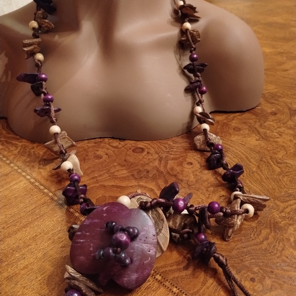 SALE: #Ethereal Nature-Inspired Wooden pre-owned Necklace - Picture 6 of 6
